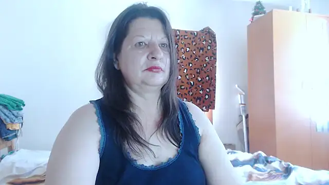 ExtasyMature webcam