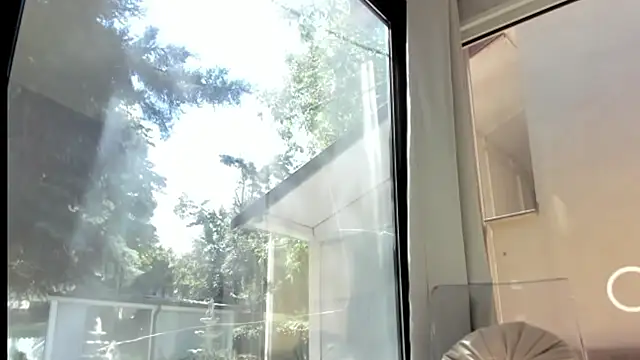 ScarletFlameee webcam