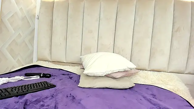 Anniie_Queen webcam