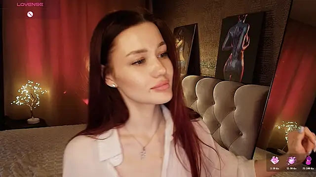 Aria_Mila webcam