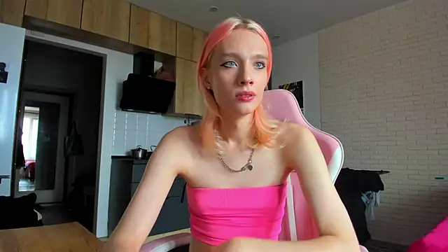 _Alice_Kitty Live Webcam on Stripchat