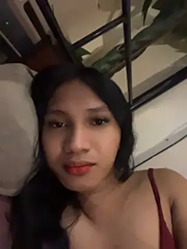 slutty_aki's room
