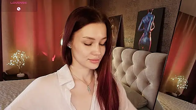 Aria_Mila webcam