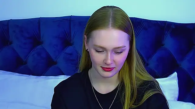 AgataFoxley webcam
