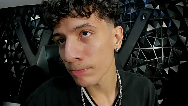 Angel_St1 webcam