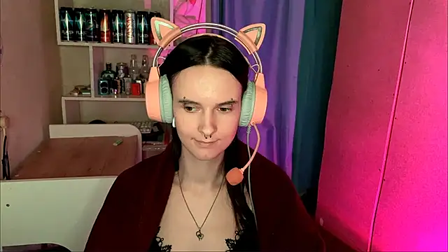 Watch MabelDefina live on EroticFlix - High definition streams