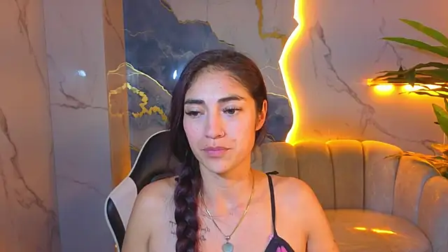 Watch Mabell_Tx live on EroticFlix - High definition streams