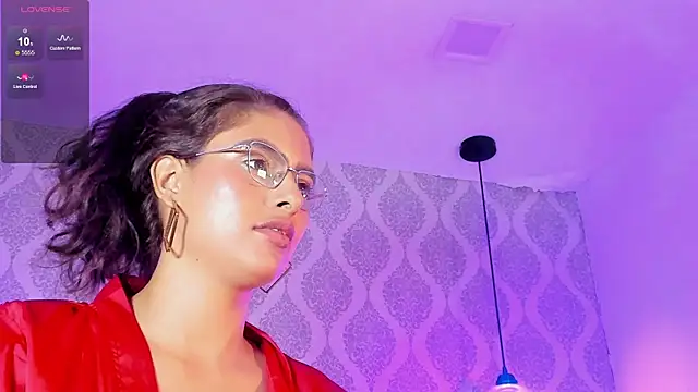 Watch BellaaGrace live on EroticFlix - High definition streams