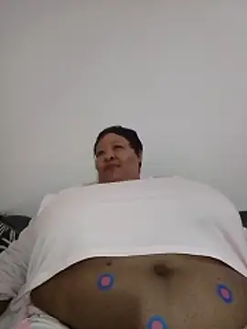 nancy111 (F milf) - Make me squit and cum on my toy