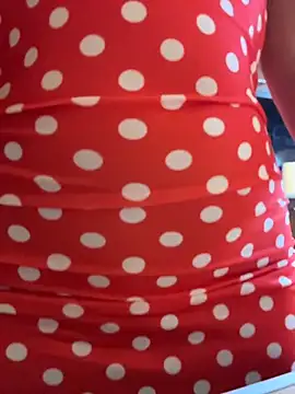 Hotmomcheckk_ webcam