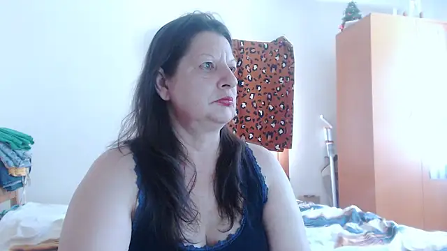 ExtasyMature webcam