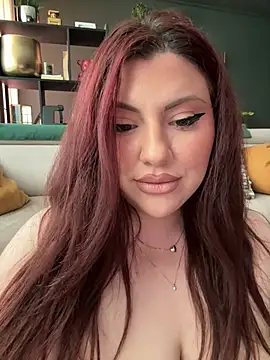 CurvyKimmy1
