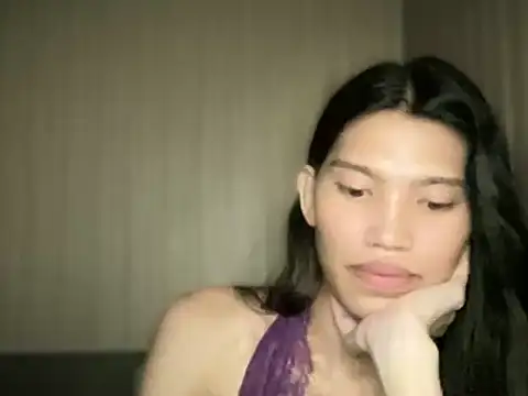 Yourgoddess_jayve webcam