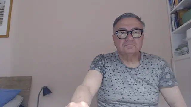 you6me (M grandpa) - Naked show cum