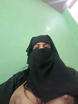 Aafreen_36 live sex cam