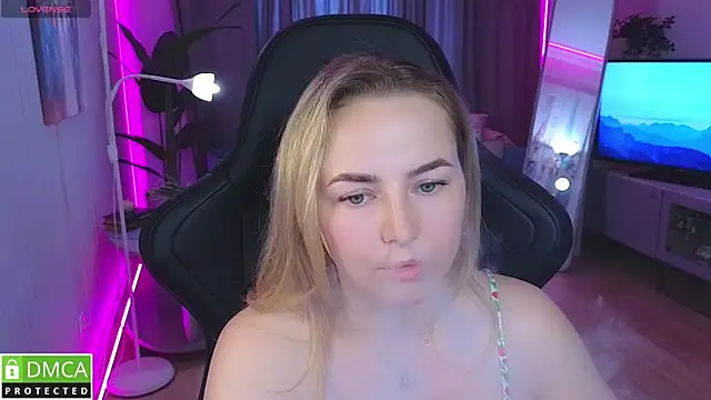 Mira_Mermayd webcam