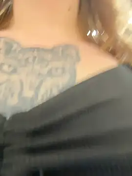 Sunny___Bunny webcam