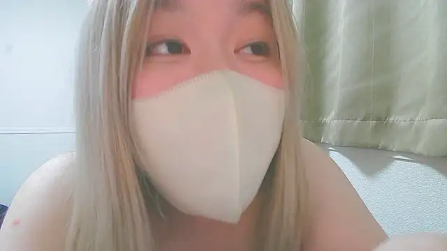 Remi_official live cam