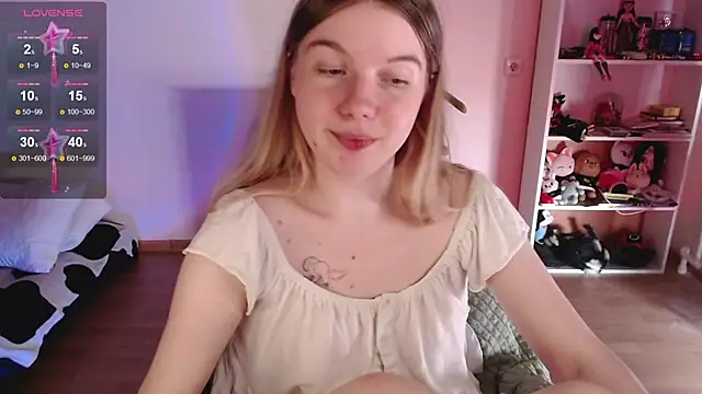 Strawberry_juli webcam