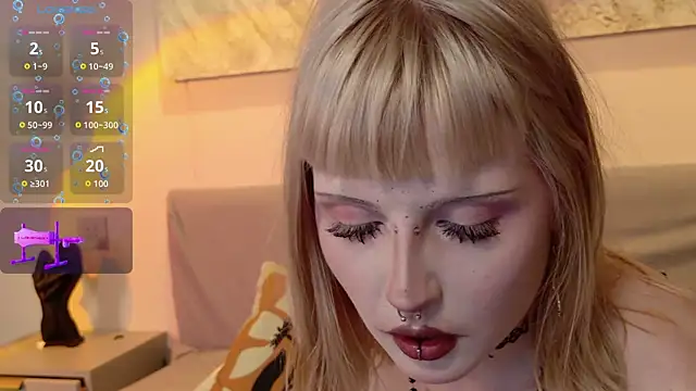 MilkMeSoftly webcam