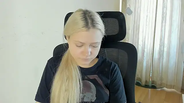 MidnightPoise webcam