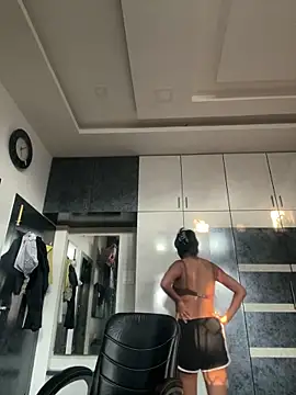 livia_dolls live cam