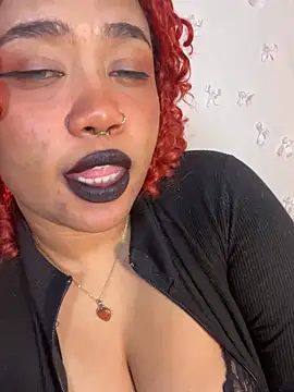 pamela_doll3 webcam