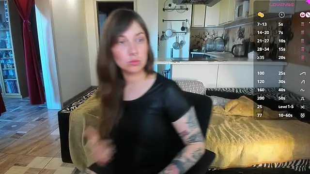 StacyTigerr live cam on StripChat