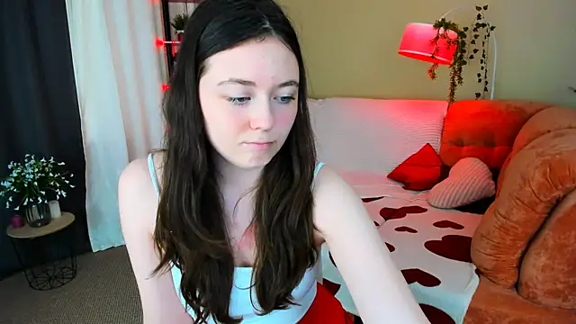 AlluringLookk webcam