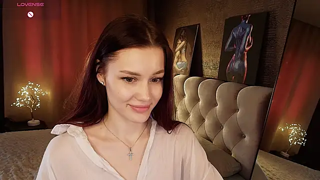 Aria_Mila webcam