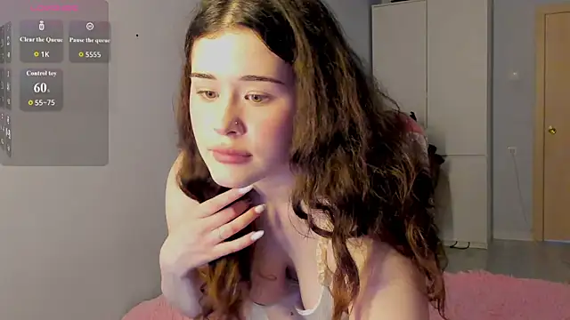 ChloeBlisss webcam
