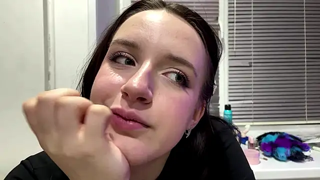 flaviakurka (F teen) - hot kiss to u