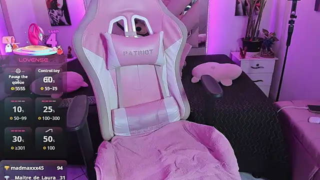 Karly_moon webcam