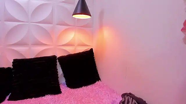 valerie__skinny webcam