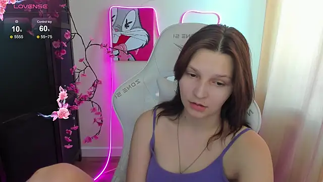 Watch AudreyyKim live on EroticFlix - High definition streams