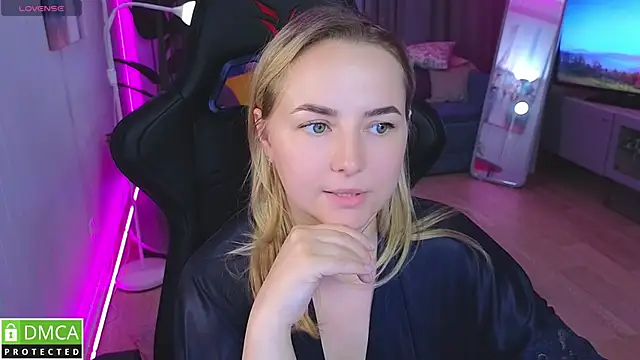 Mira_Mermayd webcam