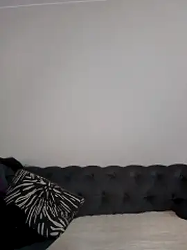nancy111 (F milf) - Make me squit and cum on my toy