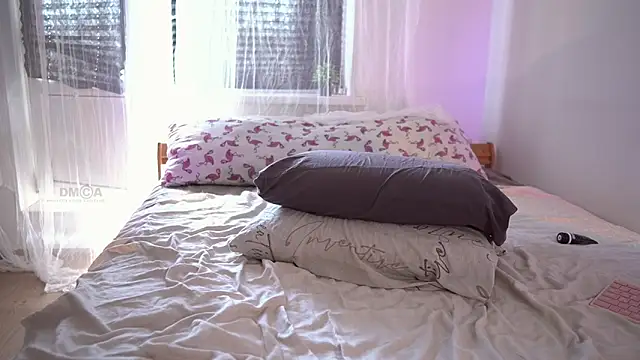 Watch ifuckingtoy_ live on EroticFlix - High definition streams