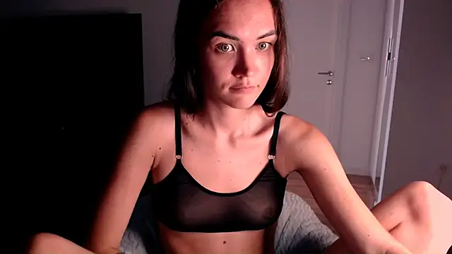 EvelynGG webcam