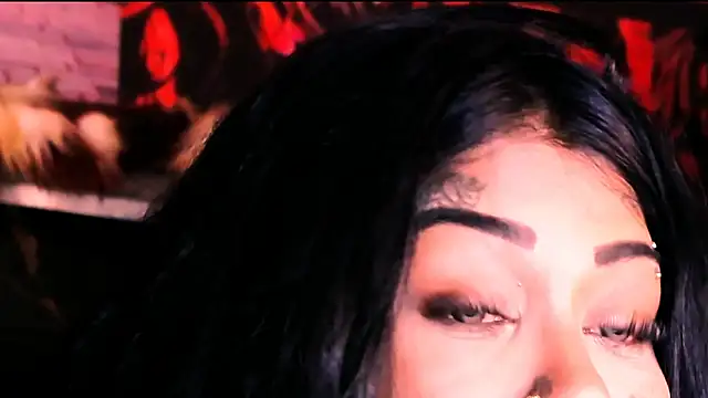 indian_dreamgirl live cam