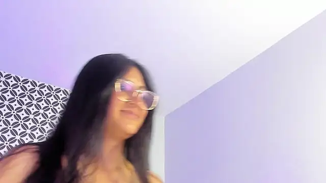 Amber_gold_ webcam