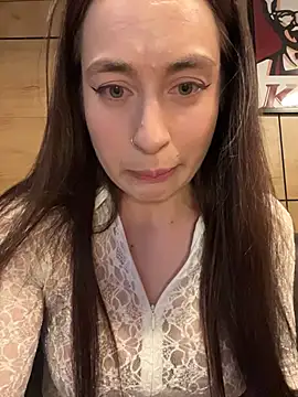 Holly_Play