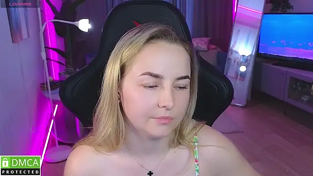 Mira_Mermayd webcam