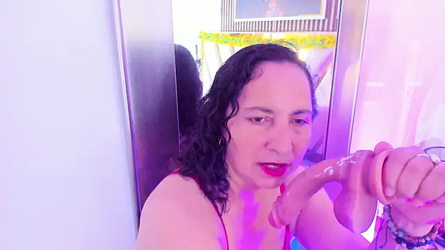 Luna_Naughty1 webcam