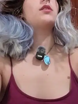 Nixxy_naughty webcam