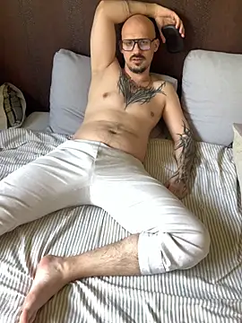 AssHunter4k webcam