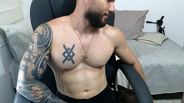 Isaac_Carter webcam