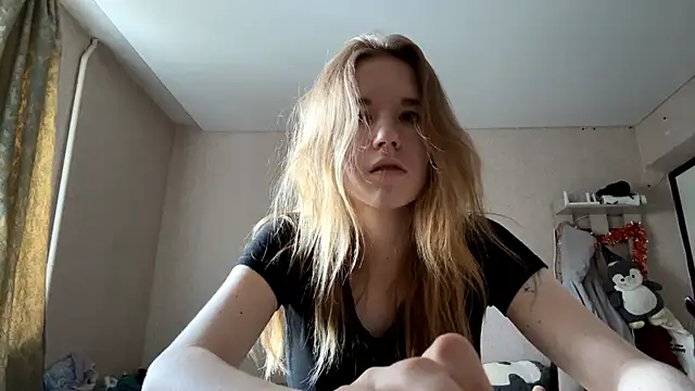 LeomaJee webcam
