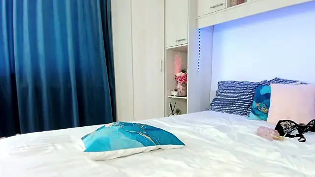 Mira_Shine webcam