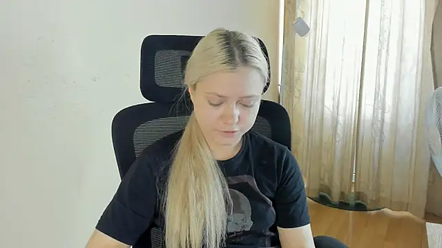 MidnightPoise webcam